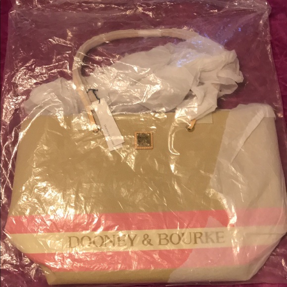 D&B Miramar Large Addison - Picture 2 of 7